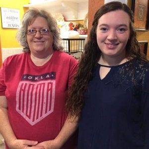 Meet your Posher, Teresa